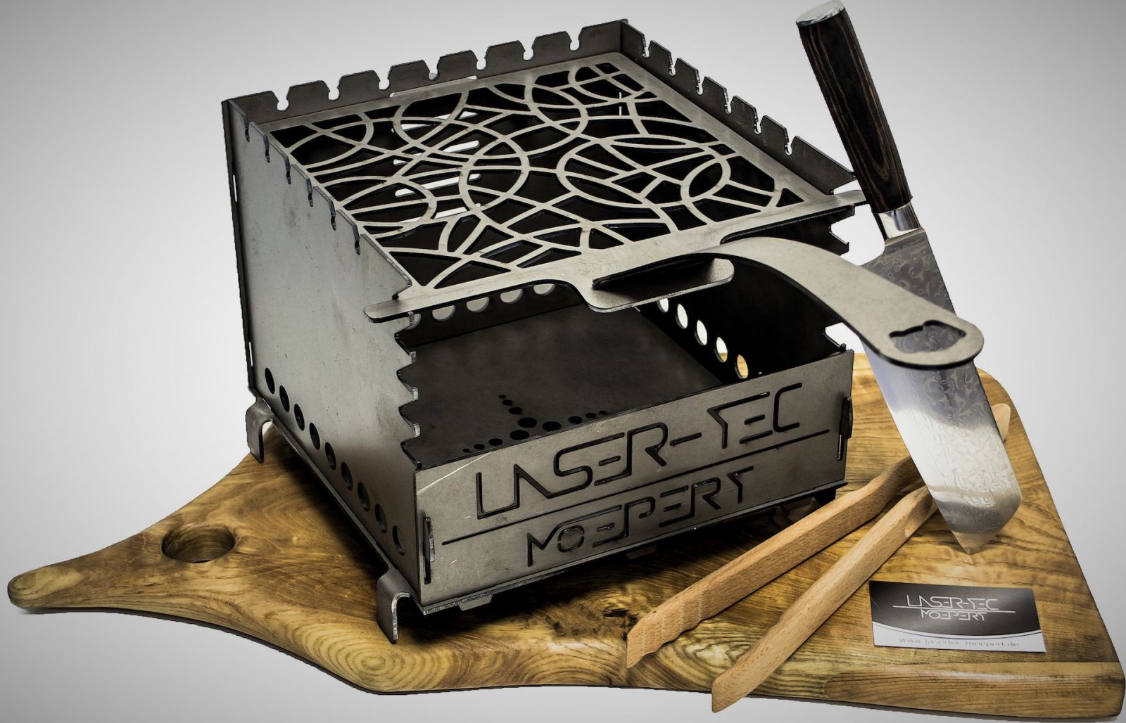 Beefer Grillcube Laserschneidtechnik Laser-Sec lasertechnik schmiede Schmiedeeisen Feuerkörbe Metallgestaltung Möbelunikate Möbel industriell look